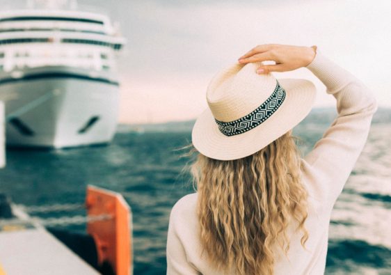 Comment s'habiller pour une croisière ? Conseils et astuces