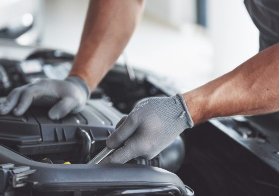 Roulez en toute sécurité : confiez l'entretien de votre voiture à un garage automobile de confiance