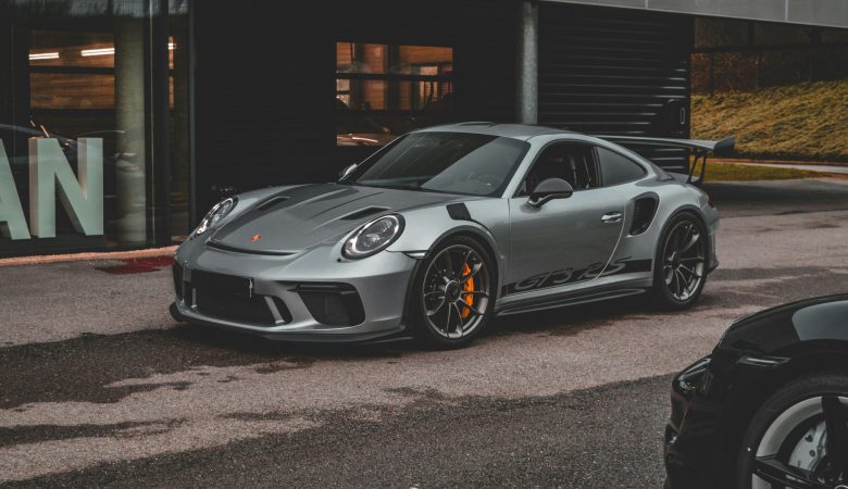 Porsche d’occasion : comment faire le bon choix ?